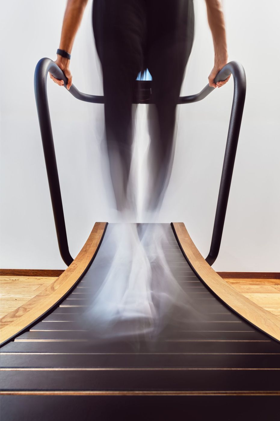 The well equipped fitness centre has the latest generation technology